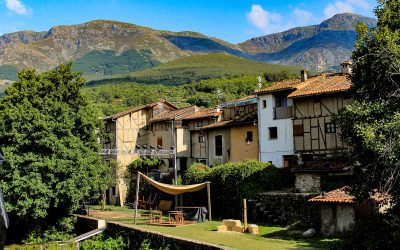 Bosque y Barrio. Visita completa de Hervás